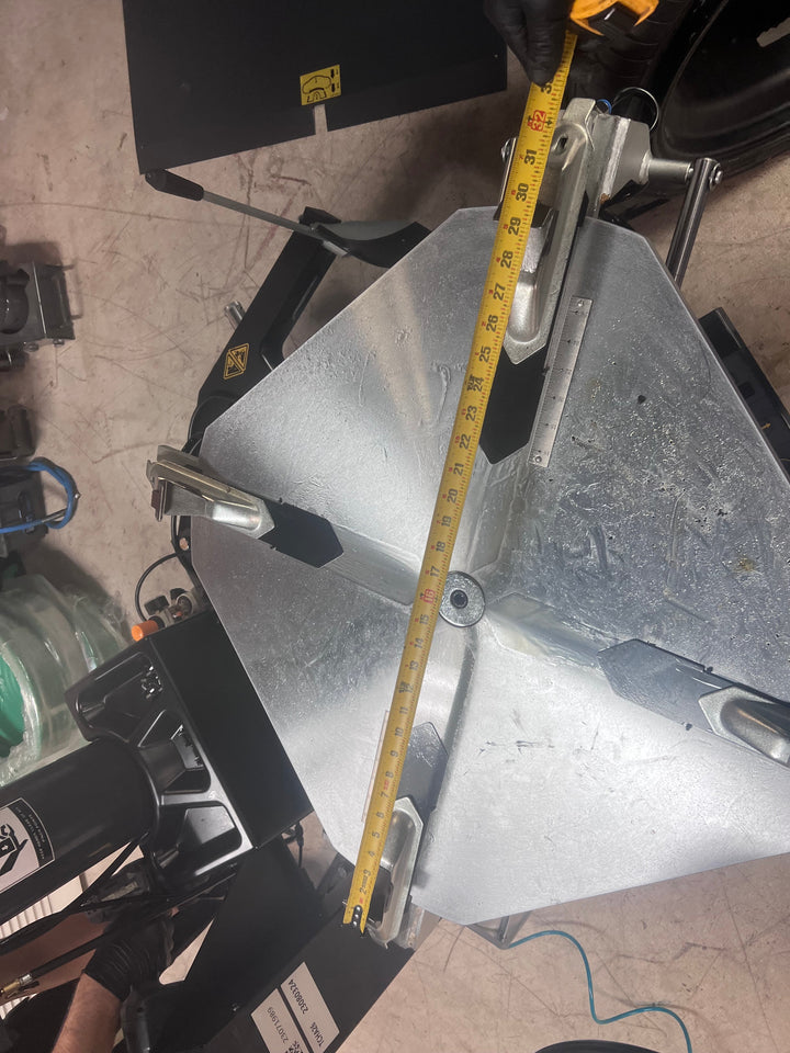 Eco-Line TC3026X Swing Arm Tire Changer 26 in. Outside Clamping vampa.net